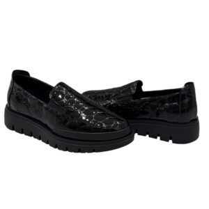 női fekete bőr cipő,női fekete bőr slip on,fekete női slip on,őszi bőr cipő,via roma slip on,fekete slip on,bőr slip on,Via Roma 232 3027