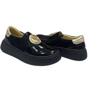 női bőr slip on,női fekete slip on,női fekete bőr slip on,női őszi bőr slip on,via roma fekete slip on,via roma 8233