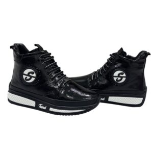 via roma bőr bokacsizma,női fekete bőr bokacsizma,via roma magasított szárú női slip on,bőr slip on,fekete slip on bokacsizma,bélelt női slip on,bélelt női bokacsizma,női magasított száru sneaker bokacsizma