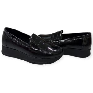 divatos slip on,műbőr slip on,emelt talpú női cipő,női tavaszi cipő,fekete slip on,női fekete mokaszin,női mokaszin,női fekete cipő