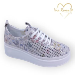 női bőr sportcipő,női bőr sneaker,női fehér sportcipő,női virágos bőr sneaker,női tavaszi fűzős cipő,női virágos sportcipő,női virágos sneaker,Via Roma fehér 082 6622