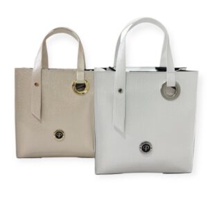 Női ezüst kézitáska,prestige ezüst kézitáska. női kézitáska,női ezüst válltáska,prestige válltáska.női tavaszi táska,női ekrü kézitáska